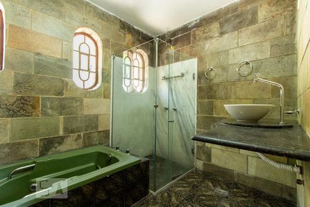 Casa para alugar com 800m², 4 quartos e 4 vagasBanheiro Suíte 3