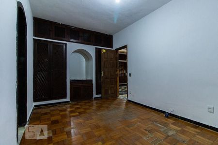 Casa para alugar com 800m², 4 quartos e 4 vagasSuíte 3