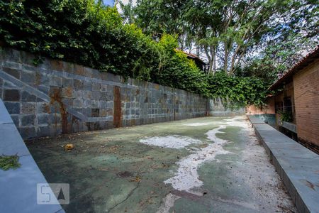 Casa para alugar com 800m², 4 quartos e 4 vagasQuadra