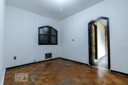 Casa para alugar com 800m², 4 quartos e 4 vagasSuíte 3