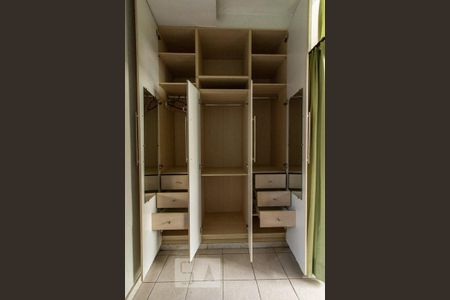 Armário Quarto de apartamento para alugar com 1 quarto, 35m² em Santa Amélia, Belo Horizonte