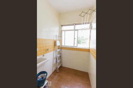 Apartamento à venda com 65m², 2 quartos e 1 vagaÁrea de Serviço