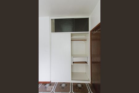 Apartamento à venda com 65m², 2 quartos e 1 vagaQuarto 2