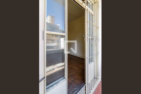 Apartamento à venda com 85m², 2 quartos e sem vagaVaranda do quarto 1