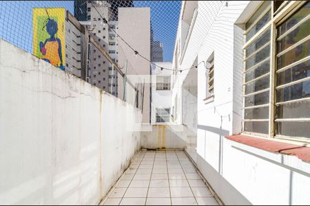 Apartamento à venda com 85m², 2 quartos e sem vagaQuintal