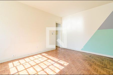 Sala de apartamento à venda com 2 quartos, 85m² em Pinheiros, São Paulo