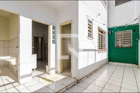 Apartamento à venda com 85m², 2 quartos e sem vagaQuintal