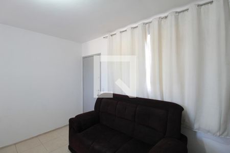 Sala de apartamento para alugar com 3 quartos, 70m² em Paquetá, Belo Horizonte
