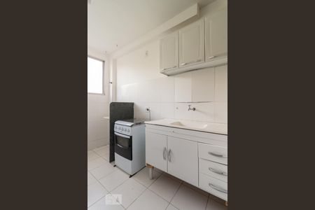 Cozinha de apartamento à venda com 3 quartos, 70m² em Paquetá, Belo Horizonte