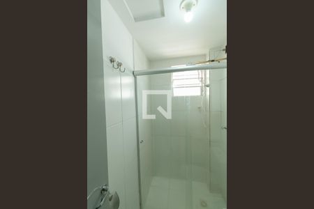 Banheiro de apartamento à venda com 3 quartos, 70m² em Paquetá, Belo Horizonte