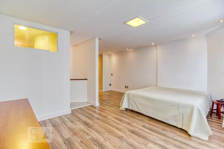 Apartamento para alugar com 82m², 1 quarto e 1 vagaSuíte