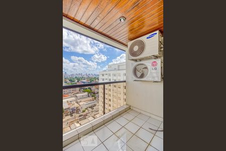 Apartamento para alugar com 82m², 1 quarto e 1 vagaVaranda da sala