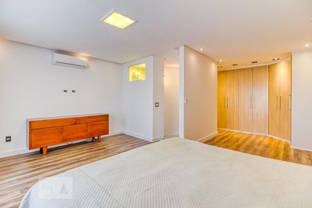 Apartamento para alugar com 82m², 1 quarto e 1 vagaSuíte