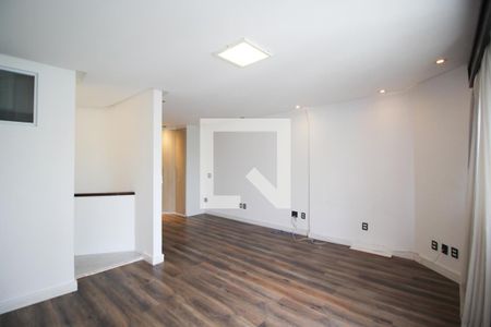 Suíte de apartamento para alugar com 1 quarto, 82m² em Indianópolis, São Paulo