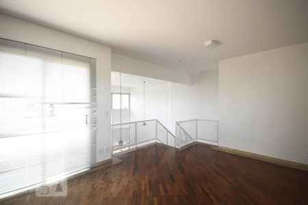 Sala de tv de apartamento à venda com 3 quartos, 205m² em Vila Andrade, São Paulo