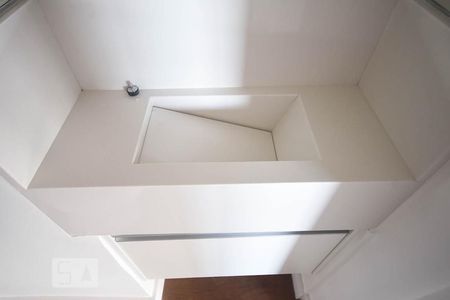 Detalhe do lavabo de apartamento para alugar com 4 quartos, 175m² em Vila Andrade, São Paulo