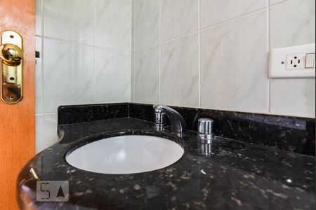 Apartamento à venda com 60m², 2 quartos e 1 vagaBanheiro da Suíte 2