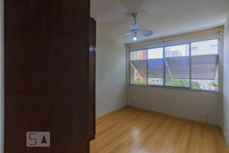 Apartamento à venda com 80m², 2 quartos e 1 vaga Apartamento à venda com 80m², 2 quartos e 1 vagaQuarto 1