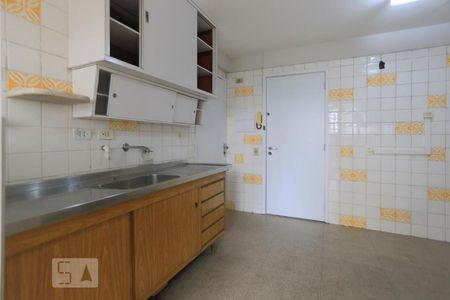 Apartamento à venda com 80m², 2 quartos e 1 vaga Apartamento à venda com 80m², 2 quartos e 1 vagaCozinha