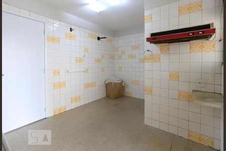 Apartamento à venda com 80m², 2 quartos e 1 vaga Apartamento à venda com 80m², 2 quartos e 1 vagaCozinha