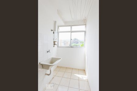 Apartamento à venda com 60m², 2 quartos e 1 vaga Apartamento à venda com 60m², 2 quartos e 1 vagaÁrea de Serviço