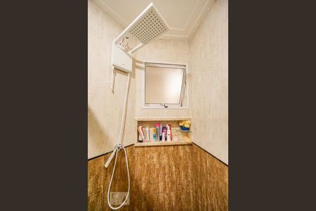 Apartamento à venda com 58m², 2 quartos e 1 vaga Apartamento à venda com 58m², 2 quartos e 1 vagaBanheiro