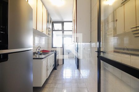 Apartamento à venda com 90m², 3 quartos e 1 vagaCozinha 