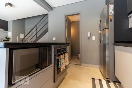Cozinha de apartamento para alugar com 2 quartos, 101m² em Tamboré, Santana de Parnaíba