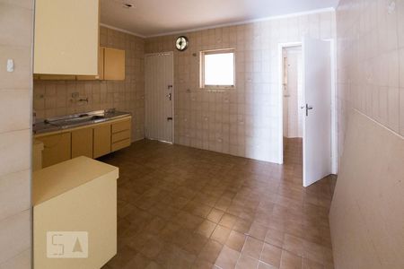 Cozinha de casa para alugar com 2 quartos, 110m² em Perdizes, São Paulo