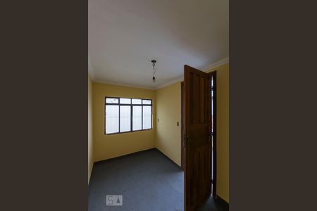 Casa à venda com 350m², 3 quartos e 2 vagasEdícula (2o. Andar) - Quarto de serviço