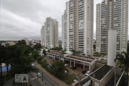 Apartamento à venda com 90m², 2 quartos e 3 vagasVista da suíte 2