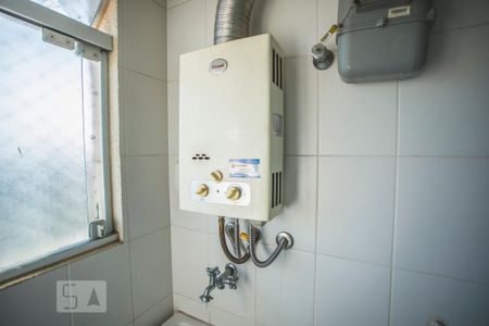 Apartamento para alugar com 58m², 2 quartos e 1 vagaÁrea de Serviço - Aquecedor a Gás