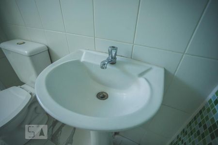 Apartamento para alugar com 58m², 2 quartos e 1 vagaBanheiro - Torneira