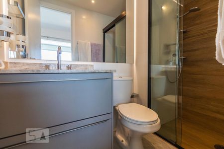 Banheiro de kitnet/studio à venda com 1 quarto, 33m² em Brooklin Paulista, São Paulo