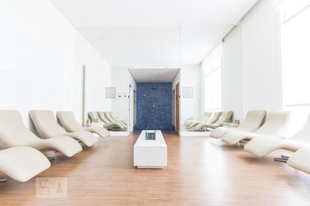 Studio à venda com 33m², 1 quarto e 1 vagaSpa - Condomínio