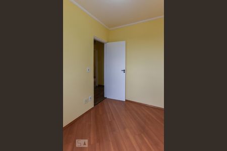 Apartamento à venda com 75m², 3 quartos e 2 vagasQuarto 2