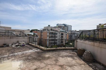 Apartamento para alugar com 124m², 2 quartos e 2 vagas Apartamento para alugar com 124m², 2 quartos e 2 vagasCobertura
