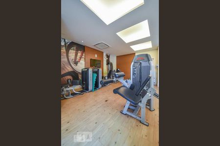 Apartamento para alugar com 124m², 2 quartos e 2 vagas Apartamento para alugar com 124m², 2 quartos e 2 vagasAcademia