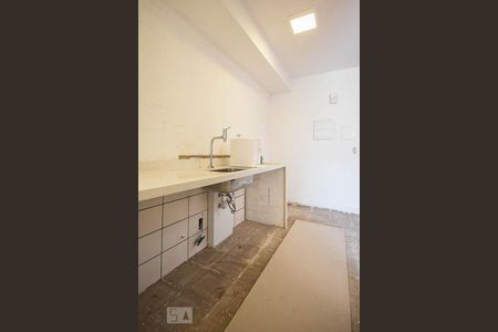 Apartamento para alugar com 124m², 2 quartos e 2 vagas Apartamento para alugar com 124m², 2 quartos e 2 vagasCozinha