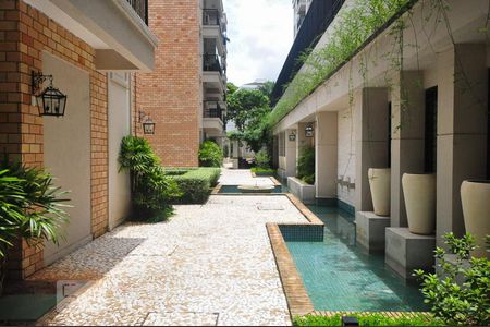 Apartamento para alugar com 124m², 2 quartos e 2 vagasÁrea externa