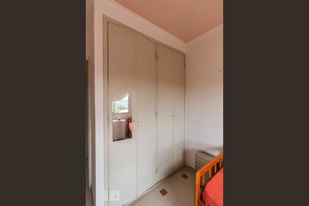 Apartamento à venda com 119m², 3 quartos e 2 vagasQuarto 2