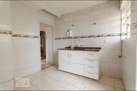 Apartamento para alugar com 80m², 2 quartos e sem vagaCozinha