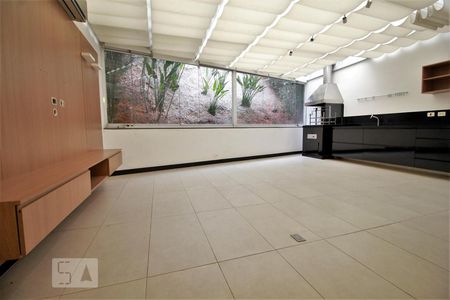 Casa de condomínio para alugar com 240m², 3 quartos e 3 vagasÁrea gourmet