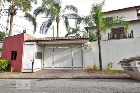 Casa de condomínio para alugar com 240m², 3 quartos e 3 vagasFachada do condomínio