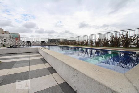 Studio à venda com 20m², 1 quarto e sem vaga Studio à venda com 20m², 1 quarto e sem vagaPiscina