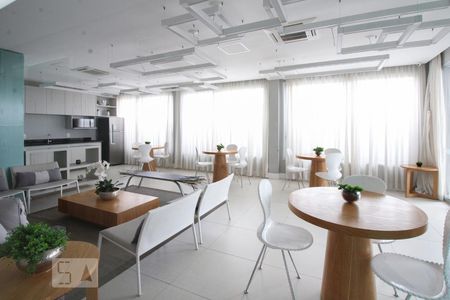 Studio à venda com 20m², 1 quarto e sem vaga Studio à venda com 20m², 1 quarto e sem vagaSalão de Festas