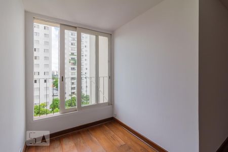 Apartamento para alugar com 75m², 2 quartos e 1 vaga Apartamento para alugar com 75m², 2 quartos e 1 vagaSala