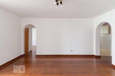 Apartamento para alugar com 75m², 2 quartos e 1 vaga
