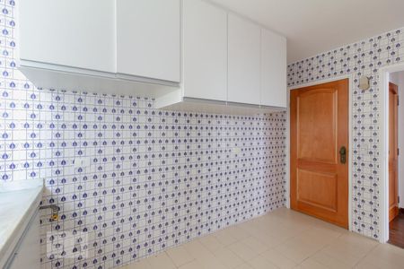 Apartamento para alugar com 75m², 2 quartos e 1 vaga Apartamento para alugar com 75m², 2 quartos e 1 vagaCozinha