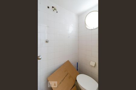 Apartamento para alugar com 75m², 2 quartos e 1 vaga Apartamento para alugar com 75m², 2 quartos e 1 vagaBanheiro de serviço